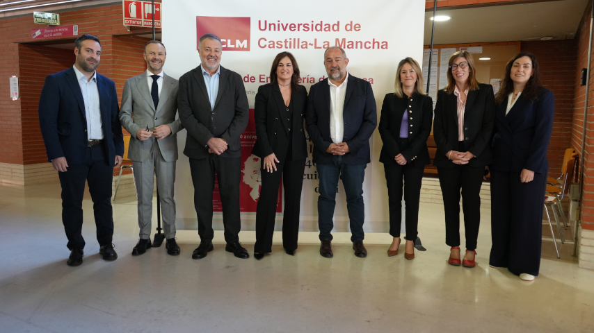 Jornada '40 años de la UCLM, 40 años cuidando de ti' en la Facultad de Enfermería del campus de Cuenca